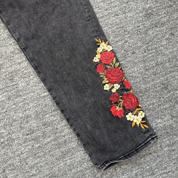 Driftwood Gizelle Jeans Women 31 Black Embroidered Floral Rose Goth Vampire - Picture 7 of 11